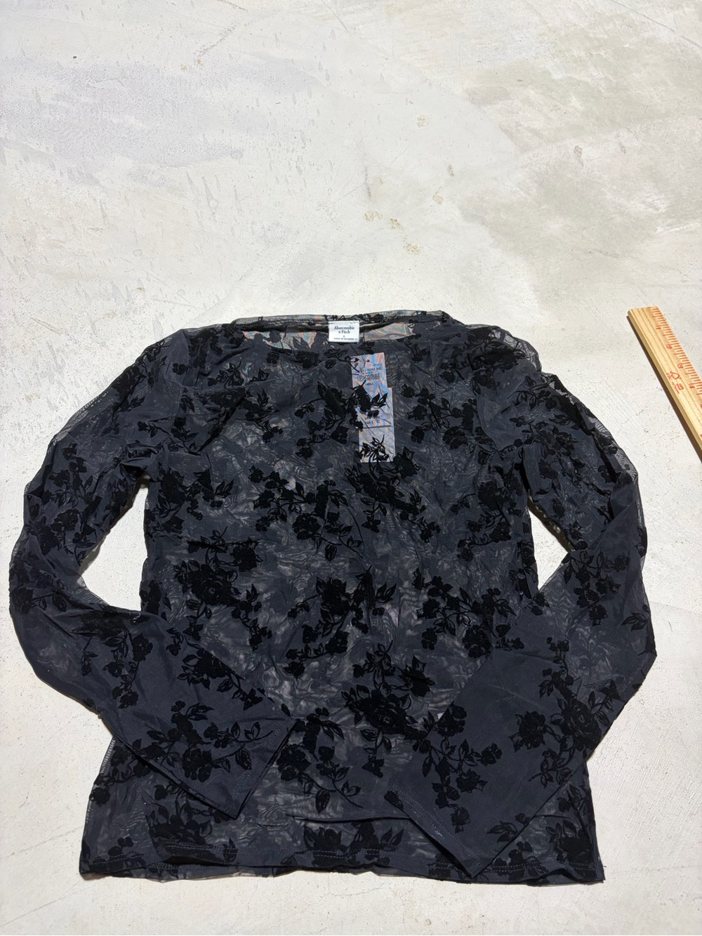 Abercrombie & fitch NWT Sheer Black Floral Long-Sleeve Top small MSRP$50